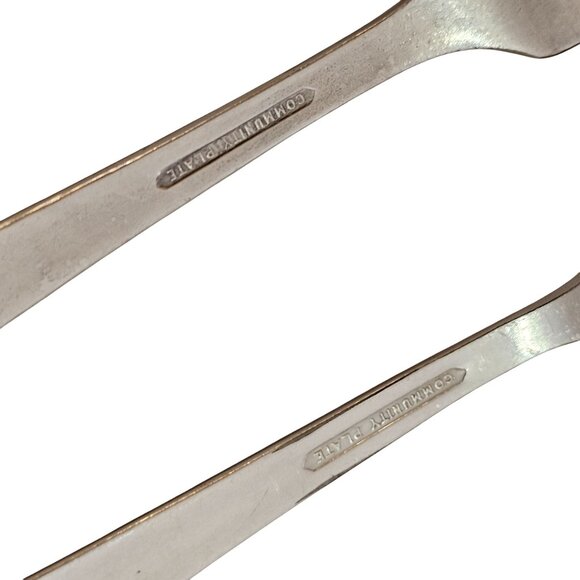 Oneida Coronation Silverplate Set Butter Knife Sugar Spoon vtg community plate - Picture 7 of 8